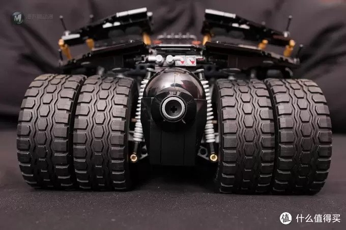 一不小心落坑里：LEGO 乐高 76023 Tumbler 蝙蝠车电影版开箱