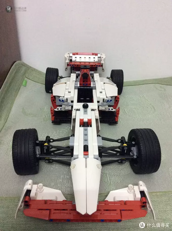 乐高是巨坑：LEGO 乐高 Grand Prix Racer 方程式赛车 42000开箱作业