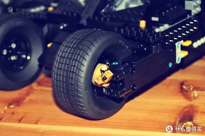 单反毁一生，LEGO穷三代 篇三十一：【ebay好物分享会】超级英雄配超级豪车 LEGO 76023 UCS 蝙蝠侠装甲车