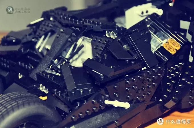 单反毁一生，LEGO穷三代 篇三十一：【ebay好物分享会】超级英雄配超级豪车 LEGO 76023 UCS 蝙蝠侠装甲车