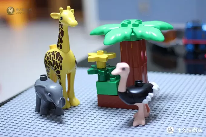 小心，有猛兽出没：LEGO 乐高 得宝主题拼砌系列 动物园全家福 6156