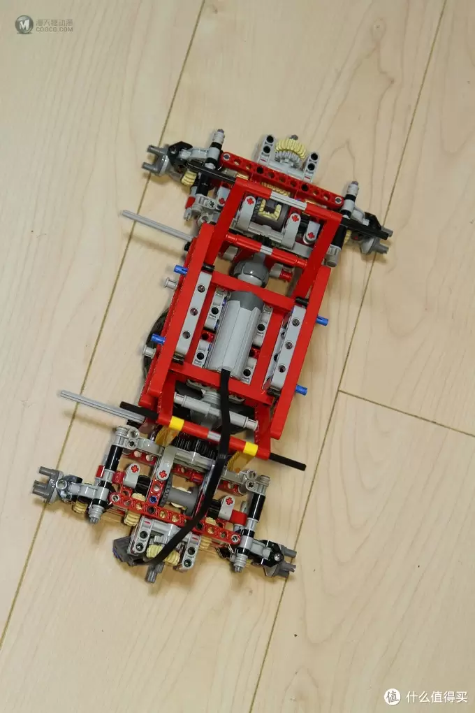我的LEGO 乐高坑 篇一：2013年科技旗舰9398