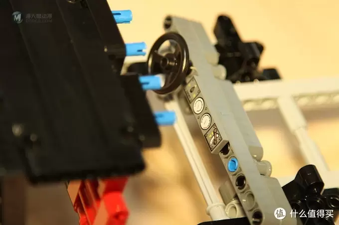我的LEGO 乐高坑 篇一：2013年科技旗舰9398