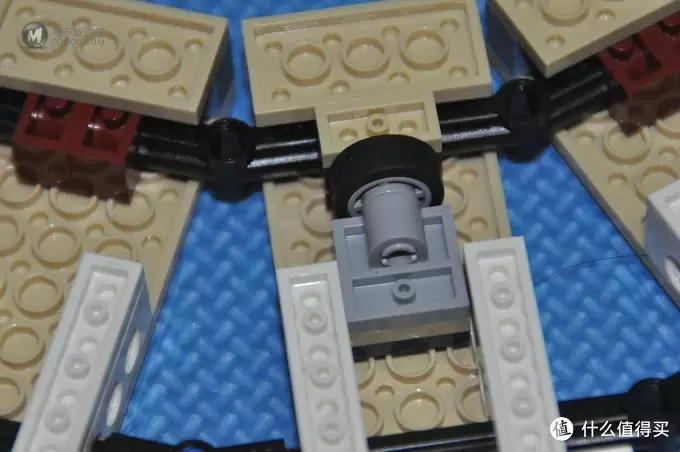 单反毁一生，LEGO穷三代 篇二十：【ebay好物分享会】每个女孩心中都有一个旋转木马的梦——年终巨献 LEGO 10196 旋转木马