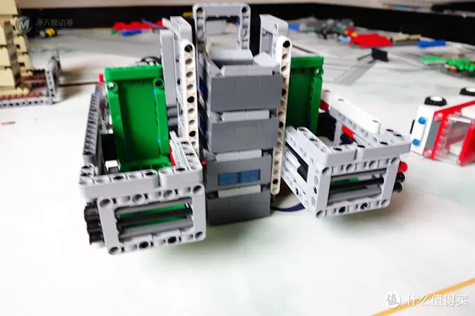 乐高世界竞标赛（FLL）赛事介绍 — 我们用LEGO干什么