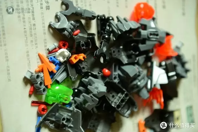积木战争：MEGA 美高 蜘蛛侠战车 & LEGO 乐高 英雄工厂 巨岩怪
