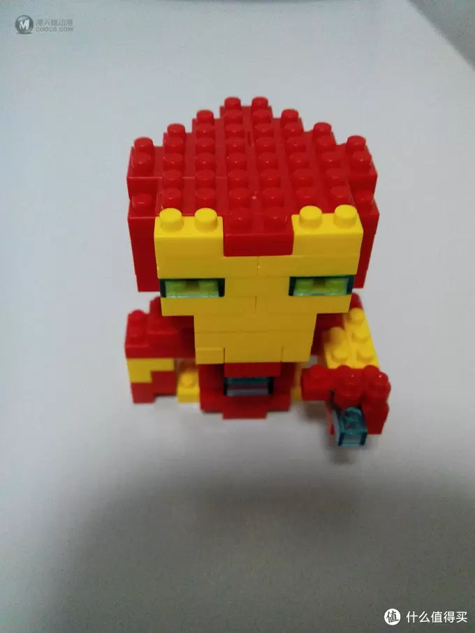 逛玩具展，为入手LEGO练手：LOZ 颗粒积木 钢铁侠