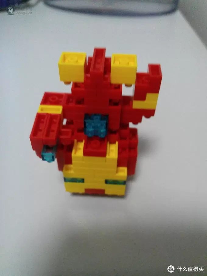 逛玩具展，为入手LEGO练手：LOZ 颗粒积木 钢铁侠