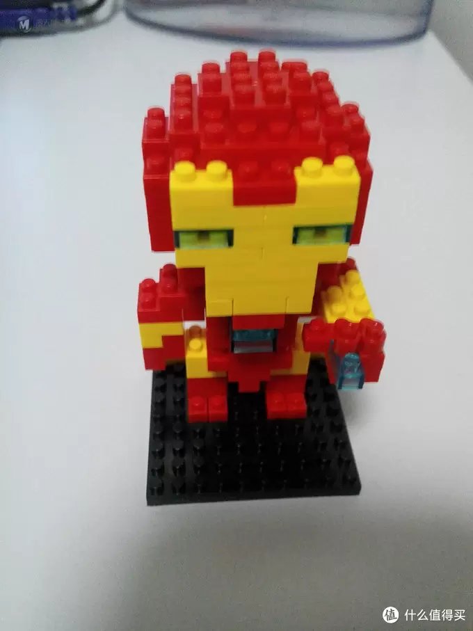 逛玩具展，为入手LEGO练手：LOZ 颗粒积木 钢铁侠