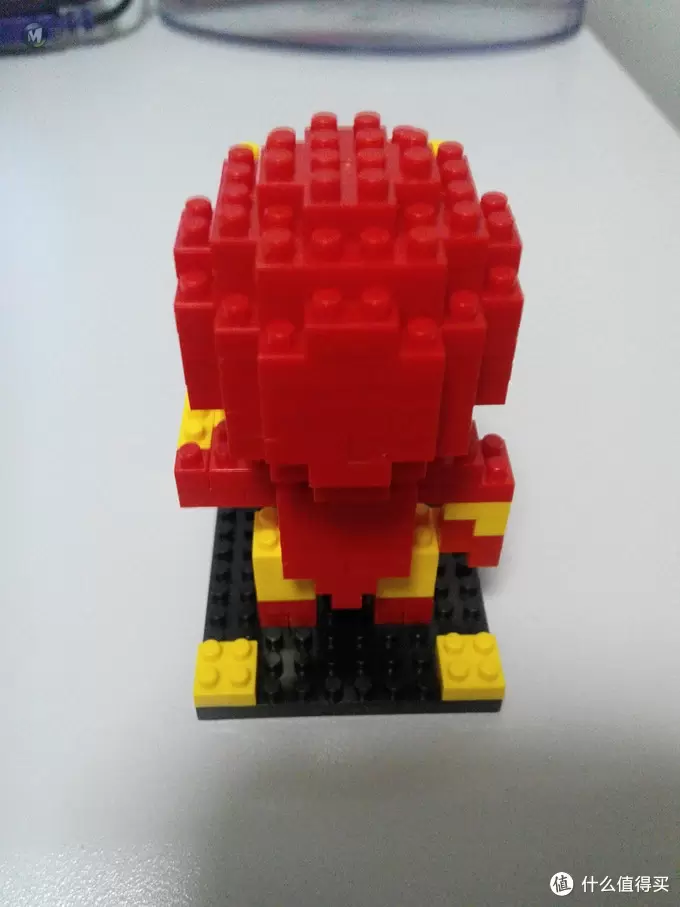 逛玩具展，为入手LEGO练手：LOZ 颗粒积木 钢铁侠