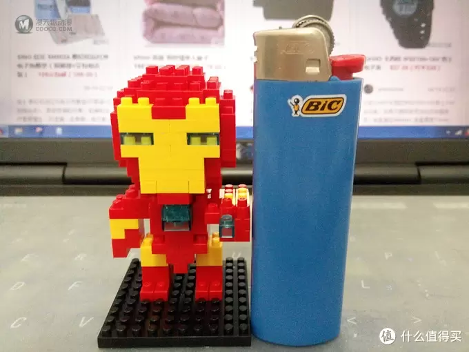 逛玩具展，为入手LEGO练手：LOZ 颗粒积木 钢铁侠