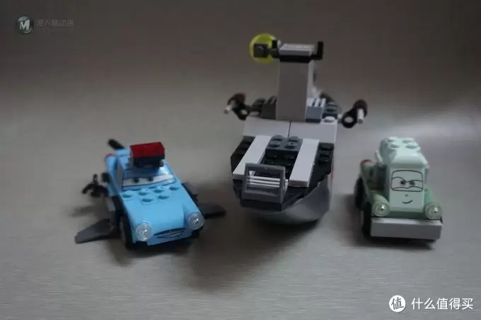 满是童趣和回忆：晒熊孩子的一堆 LEGO 乐高和类乐高