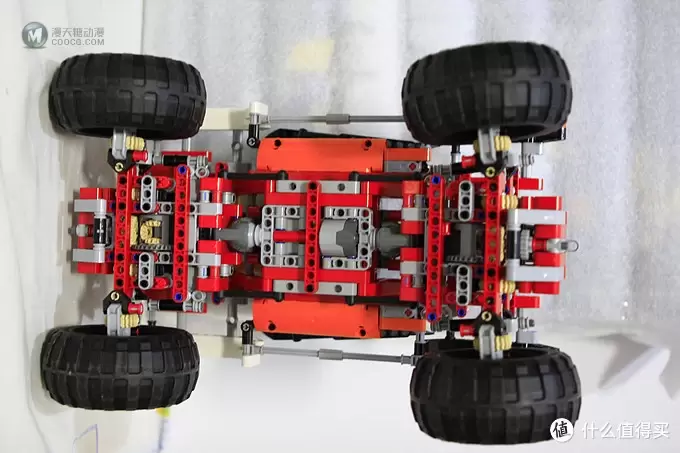 巨无霸来了：LEGO 乐高9398机械组2012年旗舰遥控四驱越野车