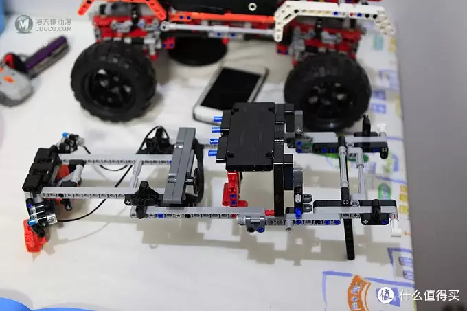 巨无霸来了：LEGO 乐高9398机械组2012年旗舰遥控四驱越野车