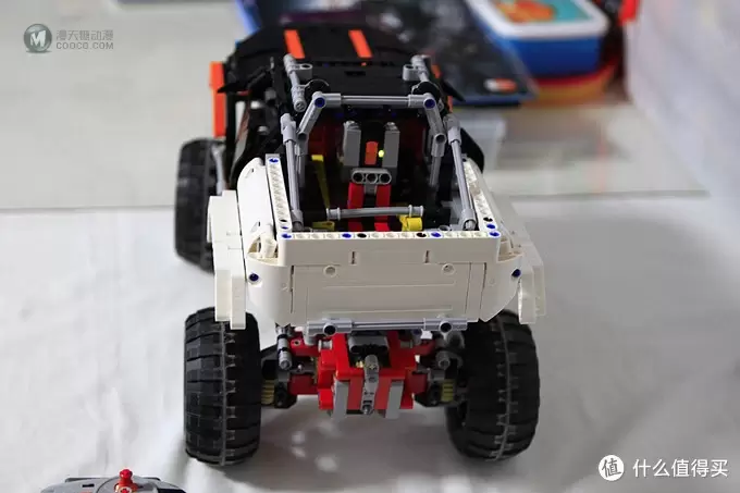 巨无霸来了：LEGO 乐高9398机械组2012年旗舰遥控四驱越野车