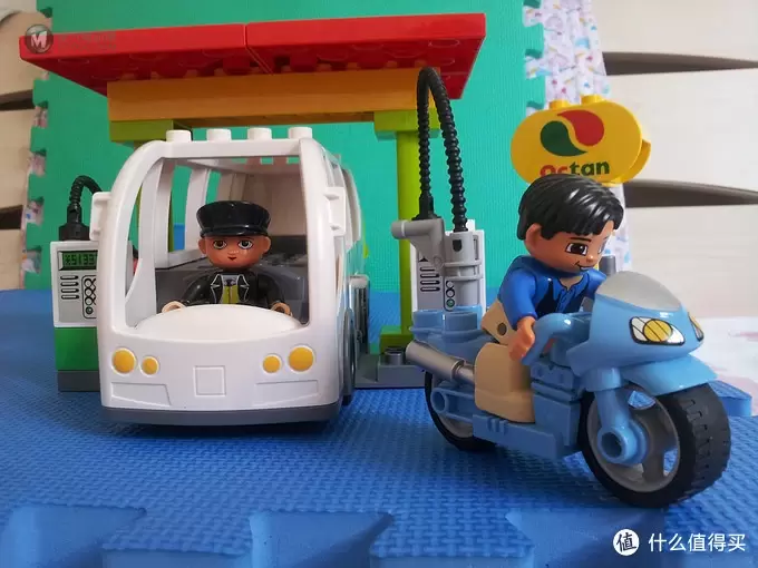 汽车总动员：LEGO 乐高 得宝主题拼砌系列 燃气站 6171
