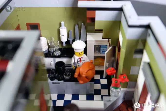 我的街景系列 篇二：浪漫的 LEGO 乐高 创意系列 巴黎餐厅 Parisian Restaurant 10243