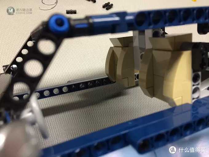 LEGO 乐高科技的怨念 篇一：【限量猛兽】4x4 Crawler Exclusive Edition 41999 四驱越野遥控车 强势来袭！