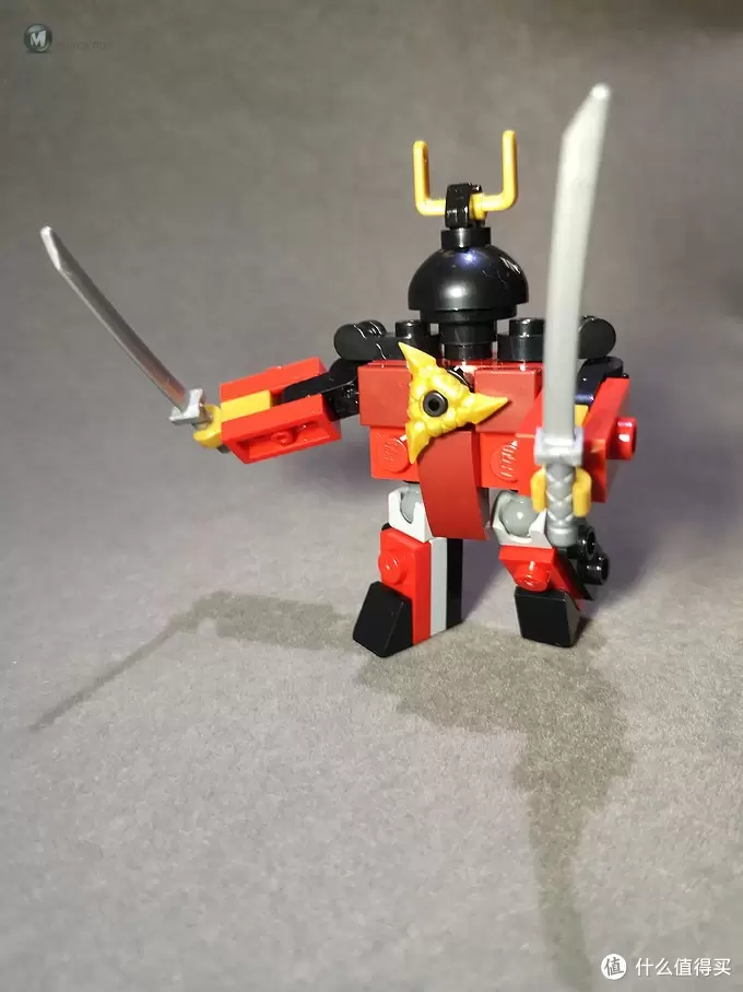 春节宅家玩什么 篇二：乐高30533 神秘武士X