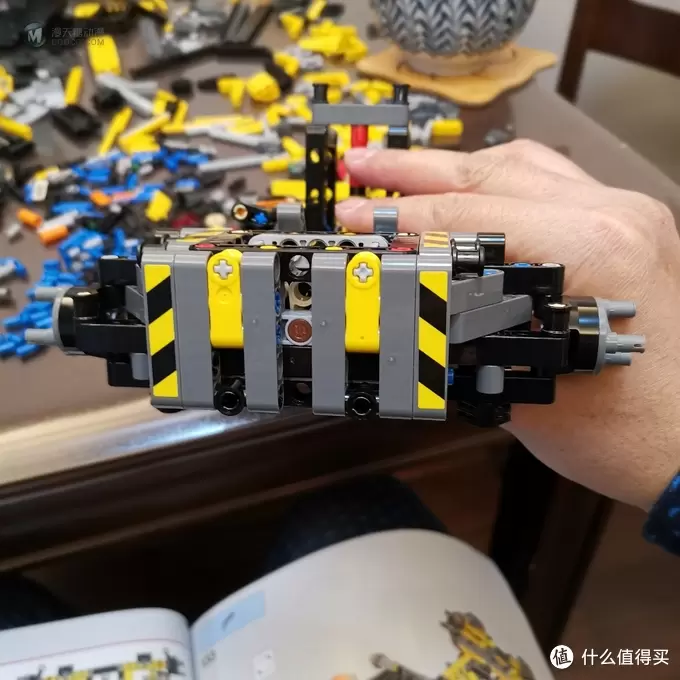 老杨的玩具仓库 篇十二：乐高机械组 42081 沃尔沃概念式装载机