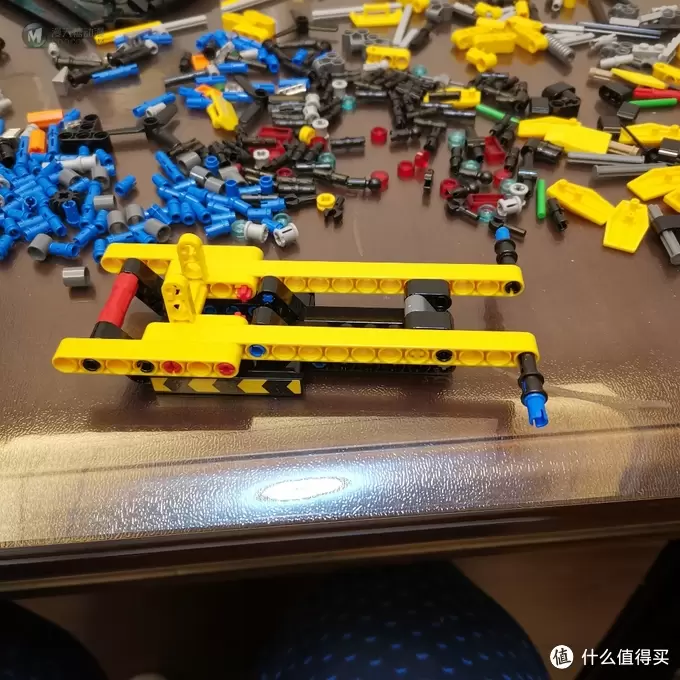 老杨的玩具仓库 篇十二：乐高机械组 42081 沃尔沃概念式装载机