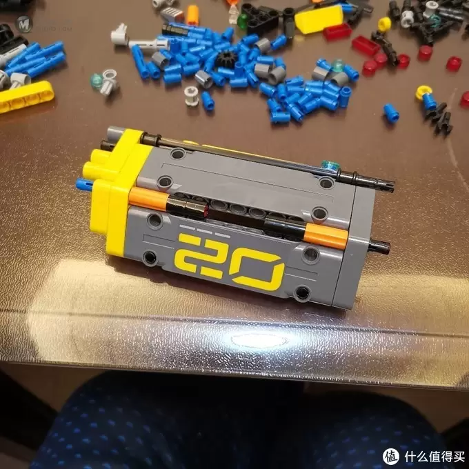 老杨的玩具仓库 篇十二：乐高机械组 42081 沃尔沃概念式装载机