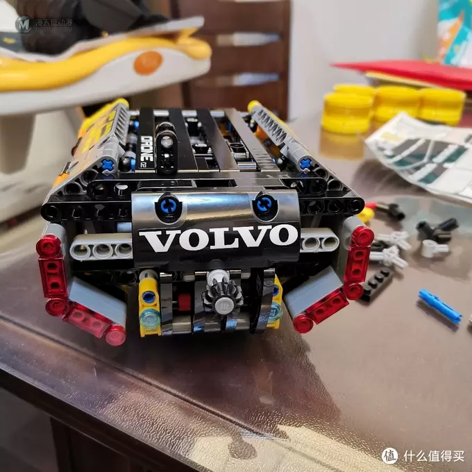 老杨的玩具仓库 篇十二：乐高机械组 42081 沃尔沃概念式装载机