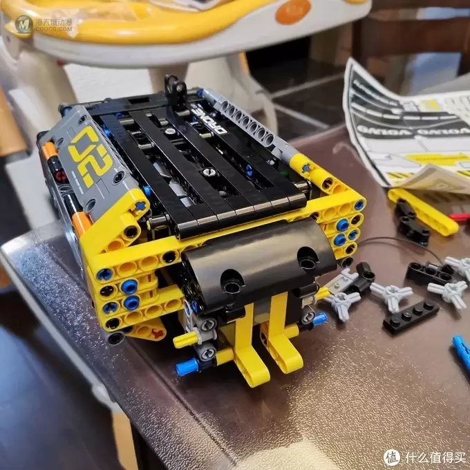 老杨的玩具仓库 篇十二：乐高机械组 42081 沃尔沃概念式装载机
