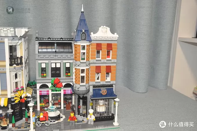 单反毁一生，LEGO穷三代 篇一百三十五：LEGO 乐高 街景 10255 10周年集会广场