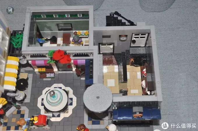 单反毁一生，LEGO穷三代 篇一百三十五：LEGO 乐高 街景 10255 10周年集会广场