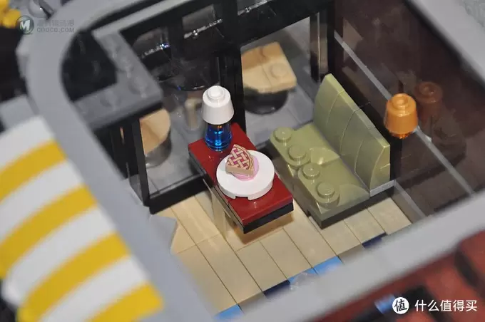 单反毁一生，LEGO穷三代 篇一百三十五：LEGO 乐高 街景 10255 10周年集会广场
