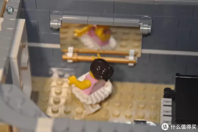 单反毁一生，LEGO穷三代 篇一百三十五：LEGO 乐高 街景 10255 10周年集会广场