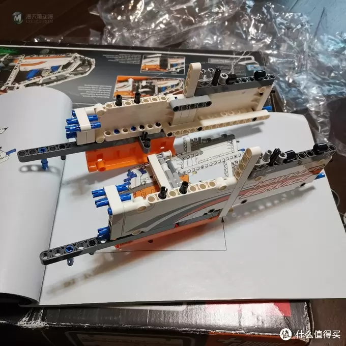 老杨的玩具仓库 篇十：乐高机械组 42052 双旋翼运输直升机