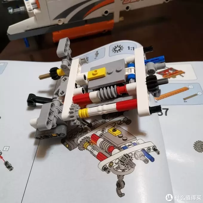 老杨的玩具仓库 篇十：乐高机械组 42052 双旋翼运输直升机