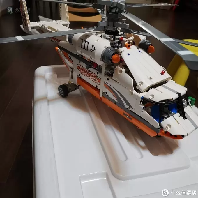 老杨的玩具仓库 篇十：乐高机械组 42052 双旋翼运输直升机