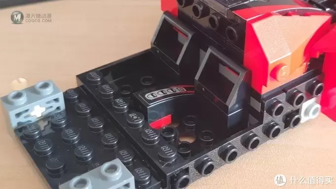 乐高手记 篇三十七：你没有玩过的船新版本！——LEGO 乐高超级赛车系列 76895 法拉利F8 Tributo
