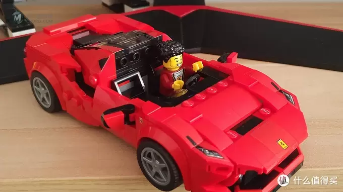 乐高手记 篇三十七：你没有玩过的船新版本！——LEGO 乐高超级赛车系列 76895 法拉利F8 Tributo