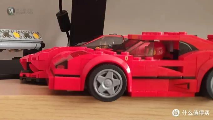 乐高手记 篇三十七：你没有玩过的船新版本！——LEGO 乐高超级赛车系列 76895 法拉利F8 Tributo