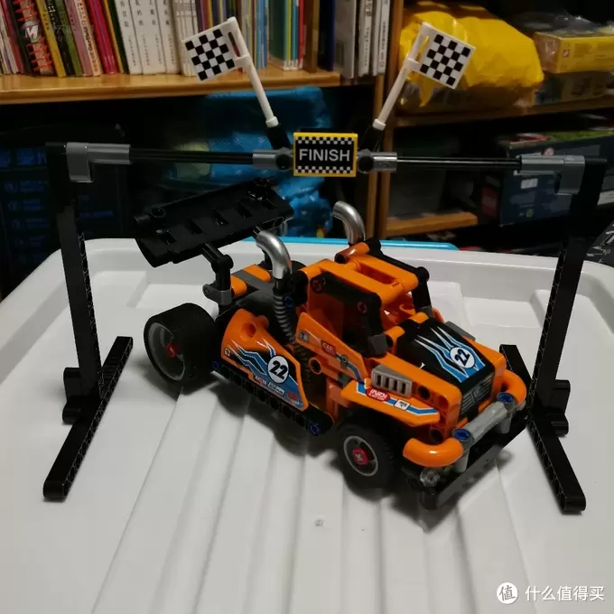 老杨的玩具仓库 篇八：老杨的玩具仓库 篇九：乐高机械组 二合一 42104 回力竞速卡车