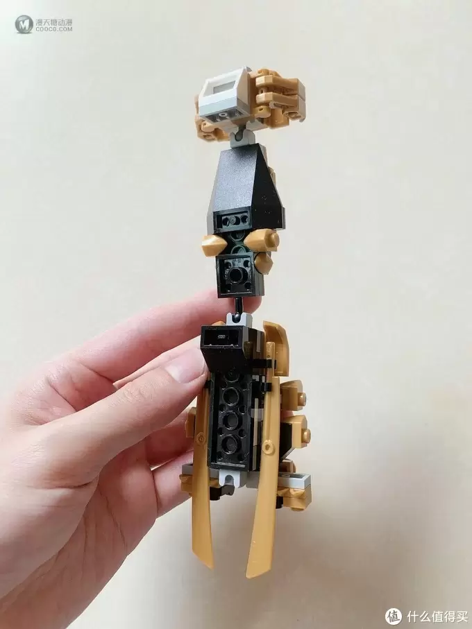 乐高拼搭指北：乐高幻影忍者70666 黄金烈焰眼镜蛇