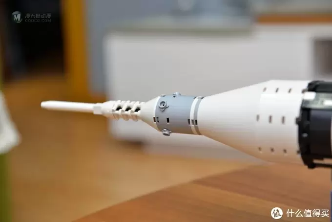 值得一看，动图看拼装 ！乐高 21309 土星5号运载火箭 拼装全纪录！