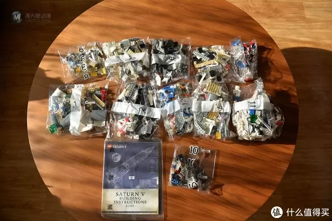 值得一看，动图看拼装 ！乐高 21309 土星5号运载火箭 拼装全纪录！