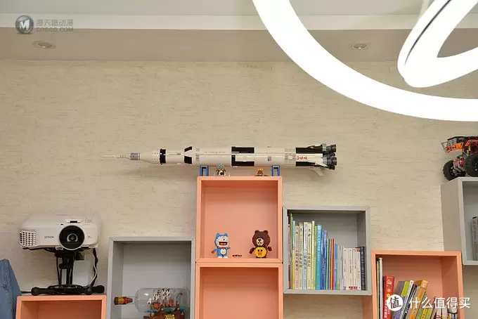 值得一看，动图看拼装 ！乐高 21309 土星5号运载火箭 拼装全纪录！