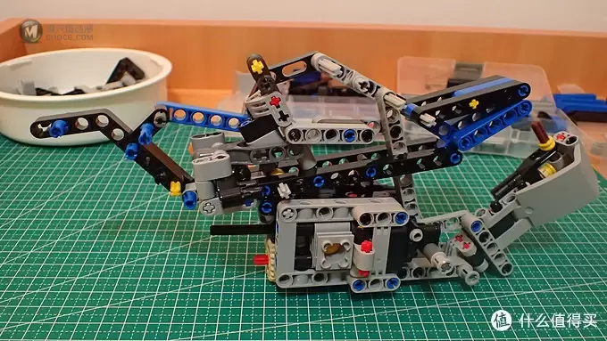 存钱买LEGO 篇九：TECHNIC 科技系列 42063 飞天宝马摩托（B模式）