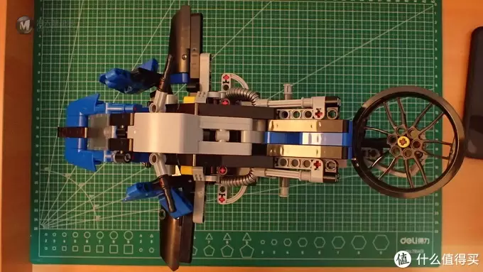存钱买LEGO 篇九：TECHNIC 科技系列 42063 飞天宝马摩托（B模式）