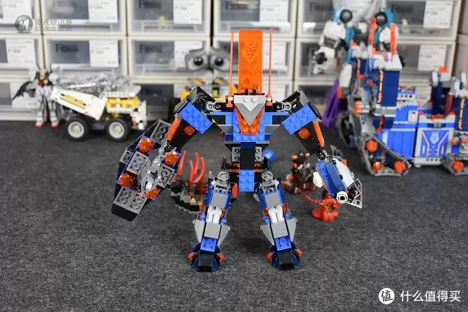 LEGO  Nexo Knights 篇十五：70326 黑骑士机甲 开箱