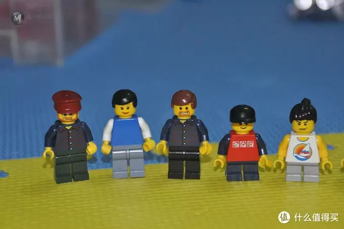单反毁一生，LEGO穷三代 篇二十：【ebay好物分享会】每个女孩心中都有一个旋转木马的梦——年终巨献 LEGO 10196 旋转木马