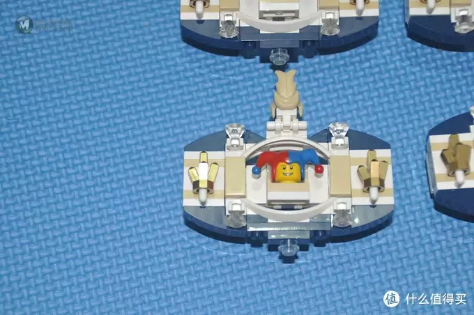 单反毁一生，LEGO穷三代 篇二十：【ebay好物分享会】每个女孩心中都有一个旋转木马的梦——年终巨献 LEGO 10196 旋转木马