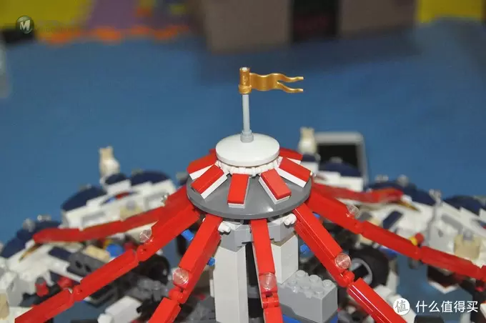 单反毁一生，LEGO穷三代 篇二十：【ebay好物分享会】每个女孩心中都有一个旋转木马的梦——年终巨献 LEGO 10196 旋转木马