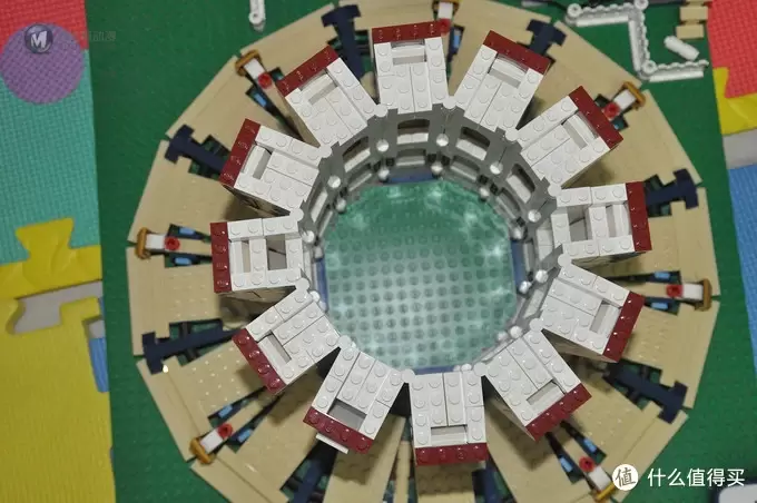 单反毁一生，LEGO穷三代 篇二十：【ebay好物分享会】每个女孩心中都有一个旋转木马的梦——年终巨献 LEGO 10196 旋转木马